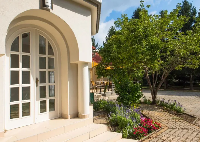 Sungarden Vendeghaz Bed & Breakfast Sajoszoged